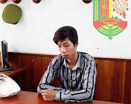 Đánh tử vong chủ tiệm tạp hóa vì tìm không ra điện thoại