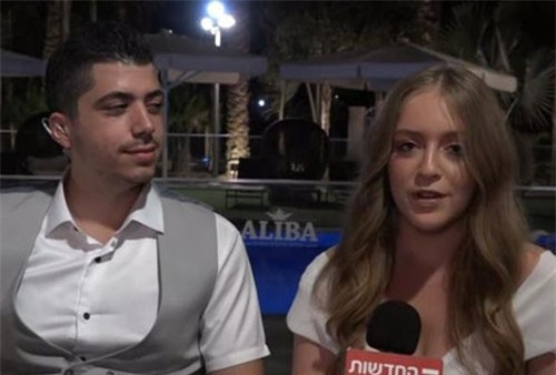 Bất chấp ‘mưa rocket’, cặp đôi vẫn quyết làm đám cưới gần Dải Gaza