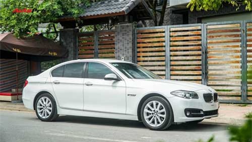 Chủ showroom xe cũ tiết lộ lý do nên chọn BMW 5-Series thay vì Mercedes-Benz E-Class
