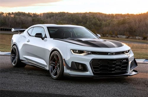 4. Chevrolet Camaro 2018.