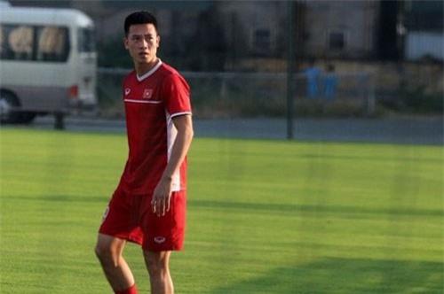 "Busquets Việt Nam" nguy cơ nghỉ hết vòng bảng AFF Cup 2018