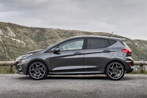 6. Ford Fiesta ST 2018.