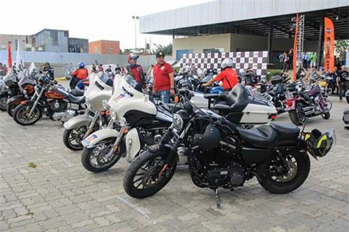 Mãn nhãn với dàn xe hơn 400 chiếc mô tô phân khối lớn quy tụ tại TP.HCM