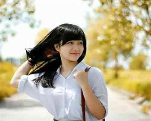 Lương cao ngất ngưởng nhưng mãi chẳng có người yêu, cô gái khiến bạn thân xót xa đăng đàn tuyển gấu hộ