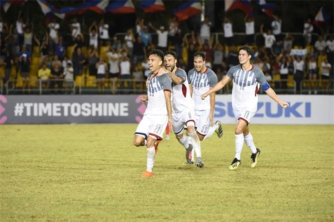 Tuyển Philippines hạ Singapore 1-0 ở trận ra quân bảng B.