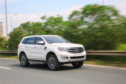 Ford Ranger và Everest chốt giá những phiên bản rẻ nhất tại Việt Nam