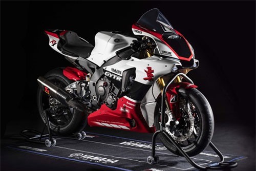 Cận cảnh siêu xe môtô Yamaha YZF-R1 GYTR 2019 giới hạn 20 chiếc