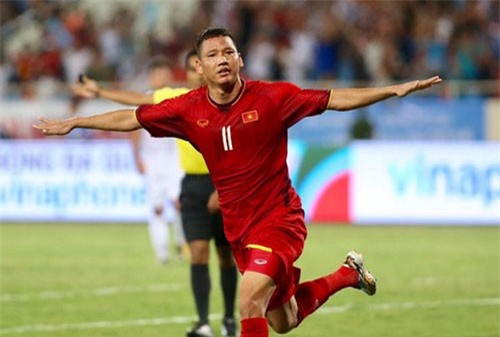 Clip: ‘Song Đức’ phối hợp ghi bàn, nâng tỷ số lên 2-0 cho ĐTVN