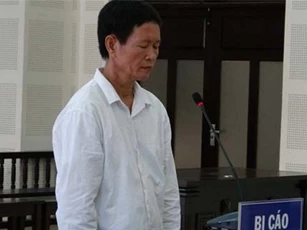 Clip: Bị chém vào đầu suýt chết, vẫn tha thiết xin giảm án tù cho đối thủ