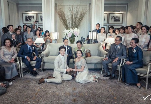 Ảnh cưới đẹp như phim của cặp quyền lực Tbiz Push - Jooy: Xúc động nhất là giọt nước mắt sau bao khó khăn