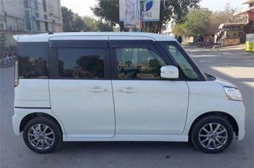 3. Suzuki Spacia (doanh số: 11.813 chiếc).