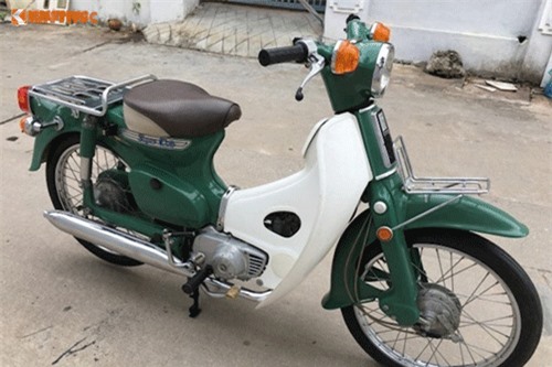 Honda Super Cub chạy gần 40 năm giá hơn 100 triệu đồng