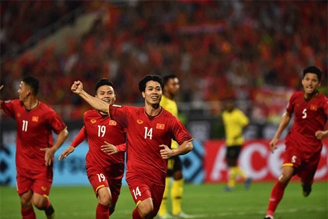 Công Phượng đang có 2 bàn sau 2 trận ở kì AFF Cup đầu tiên trong sự nghiệp. Ảnh: TT.