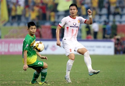 Sao 'hụt' ĐT Việt Nam có bến đỗ mới