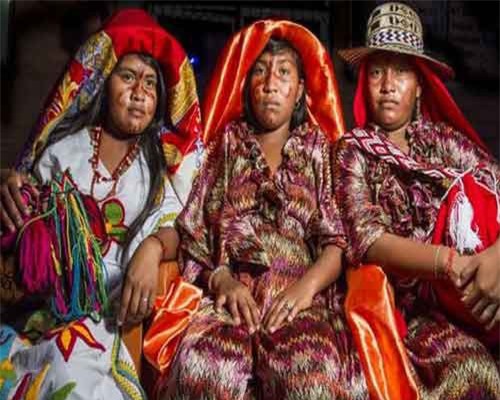 V&#x103;n h&#xF3;a h&#xF4;n nh&#xE2;n &#x111;&#x1ED9;c &#x111;&#xE1;o c&#x1EE7;a b&#x1ED9; t&#x1ED9;c du m&#x1EE5;c v&#xF9;ng B&#x1EAF;c M&#x1EF9;