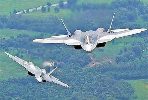 Còn quá sớm để đánh giá tiêm kích thế hệ thứ năm nào mạnh nhất