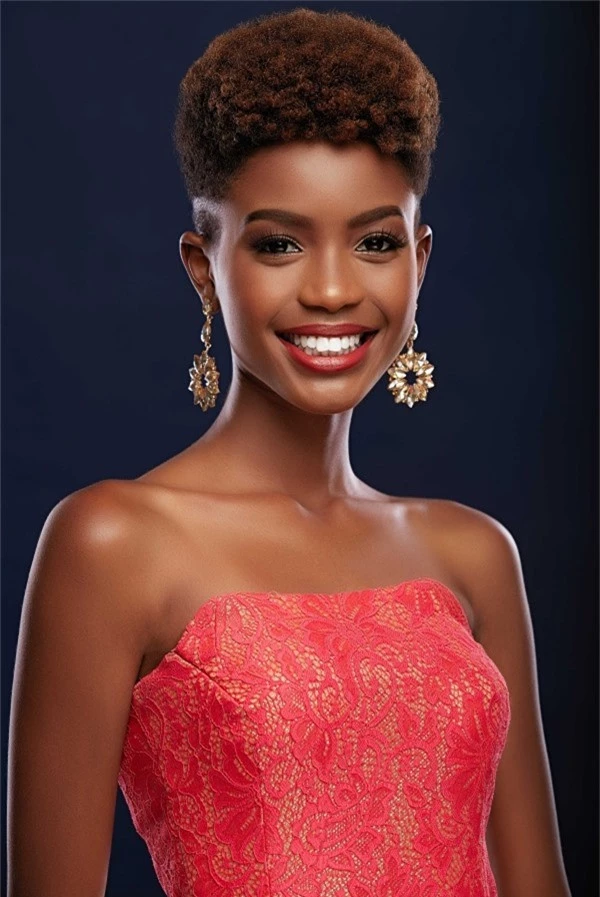 Nhan sắc đối thủ da đen, tóc tém giống HHen Niê tại Miss Universe - 1