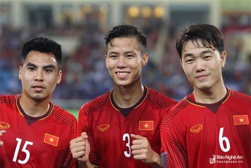 Quế Ngọc Hải: "Hậu vệ Việt Nam chắc chắn khoá chặt tiền đạo Myanmar"