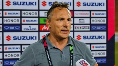 Quế Ngọc Hải nói gì về việc đeo băng đội trưởng ĐT Việt Nam?