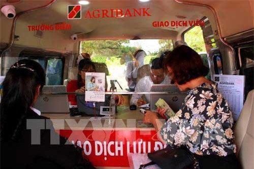 Triển khai điểm giao dịch lưu động đầu tiên ở Thừa Thiên - Huế