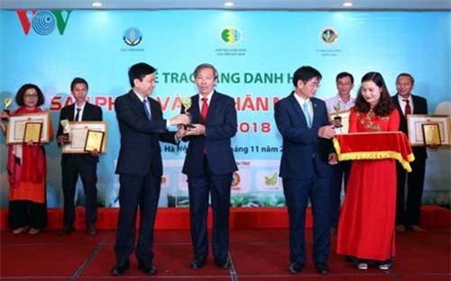 38 sản phẩm đoạt danh hiệu “Sản phẩm Vàng chăn nuôi Việt Nam 2018“
