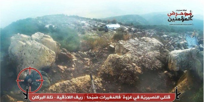 Chùm ảnh: Phiến quân tấn công trục Hama-Latakia, 20 lính Syria thiệt mạng