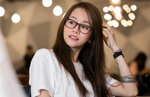 Diễn viên Huỳnh Đông (đạo diễn phim “Mẹ Tuệ”) khẳng định tin nhắn trong “team Mẹ Tuệ” mà An Nguy tung ra là giả mạo