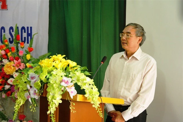 GS.TSKH Nguyễn Đình Công, Phó Chủ tịch Viện Hàn lâm Khoa học và Công nghệ Việt Nam phát biểu tại lễ khánh thành.  