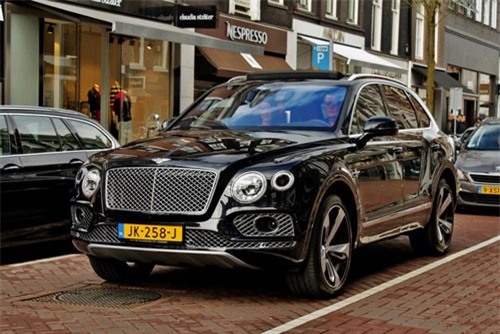 Chiêm ngưỡng vẻ đẹp siêu xe hàng hiếm của Bentley