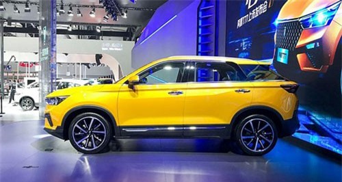 Soi xe ô tô 300 triệu có trợ lý ảo gây ngỡ ngàng toàn thế giới