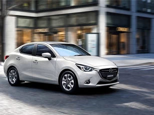 Thêm phiên bản và tăng tiện nghi, Mazda2 mới hút khách