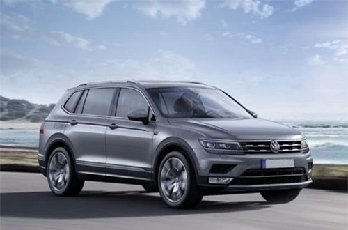 1. Volkswagen Tiguan 2019 (giá khởi điểm: 25.590 USD).