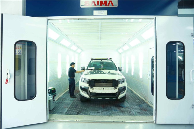 Ford mở đại lý 4 triệu USD tại Hải Dương