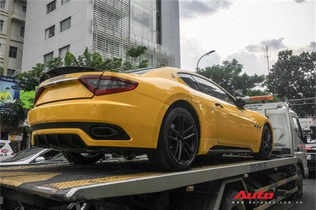 Maserati Granturismo Sport màu vàng đầu tiên Việt Nam cho đại gia mê hàng độc - Ảnh 2.