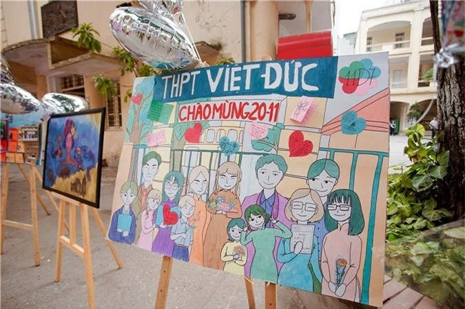 Trường Việt Đức chào mừng ngày 20/11: Đã mắt ngắm dàn nữ sinh xinh ngây ngất trong tà áo dài - Ảnh 17.