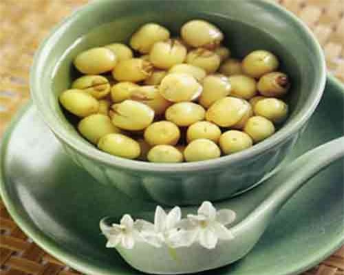 6 lợi ích tuyệt vời của đường phèn mà bạn không nên bỏ qua