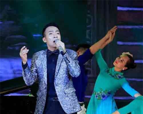 Ca sĩ Việt Hoàn tiết lộ chuyện thú vị về cố NSND Lê Dung