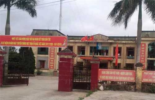 Hai “quan xã” bị bắt vì lập khống chứng từ