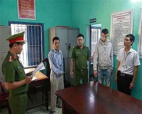 Vụ thanh niên bị đánh chết trước trường tiểu học: 10 đối tượng sa lưới