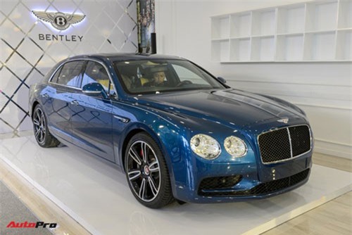 Ngắm siêu xe Bentley Flying Spur V8 S vừa ra mắt tại Việt Nam, giá gần 17 tỷ đồng