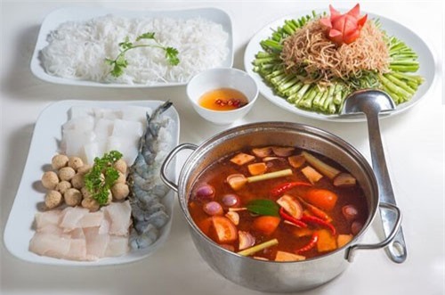 Clip: Hướng dẫn nấu lẩu Thái ngon chuẩn vị