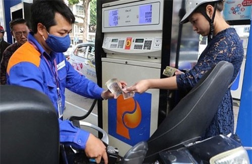 Giá xăng dầu đồng loạt giảm mạnh 