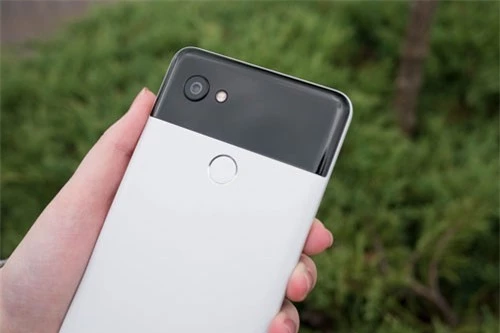 5. Google Pixel 2 XL (tốc độ chụp: 0,951 giấy/tấm).