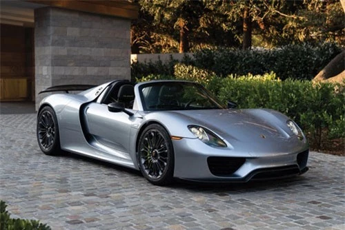 9. Porsche 918 Spyder.