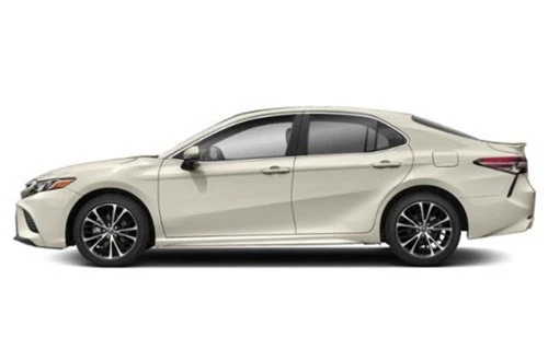 9. Toyota Camry 2019 (giá khởi điểm: 24.765 USD).