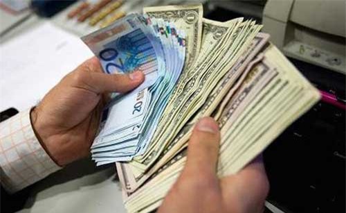 Tỷ giá ngoại tệ ngày 21/11: USD bất ngờ tăng mạnh