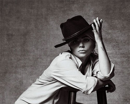 Lady Gaga không bao giờ có thể bình thường