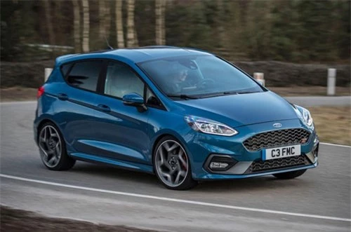 10. Ford Fiesta ST 2018 (giá khởi điểm: 21.285 USD).