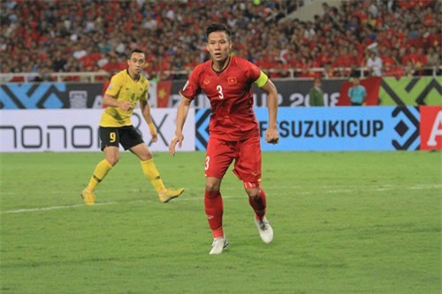 HLV Hoàng Văn Phúc: 'Ông Park đá phòng ngự là để vô địch'