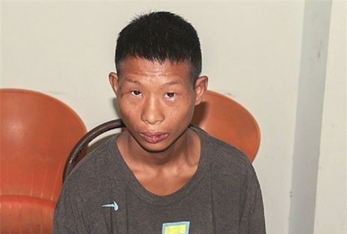 Clip: Vào tận bến xe trộm xe buýt ở Vĩnh Long